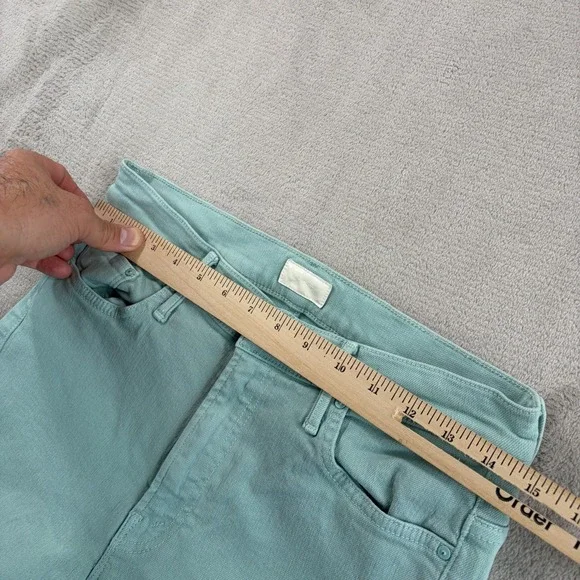 Mother The Insider Crop Step Fray Jeans in Lagoon Women 28 Raw Cut Hem USA Made - Picture 8 of 14